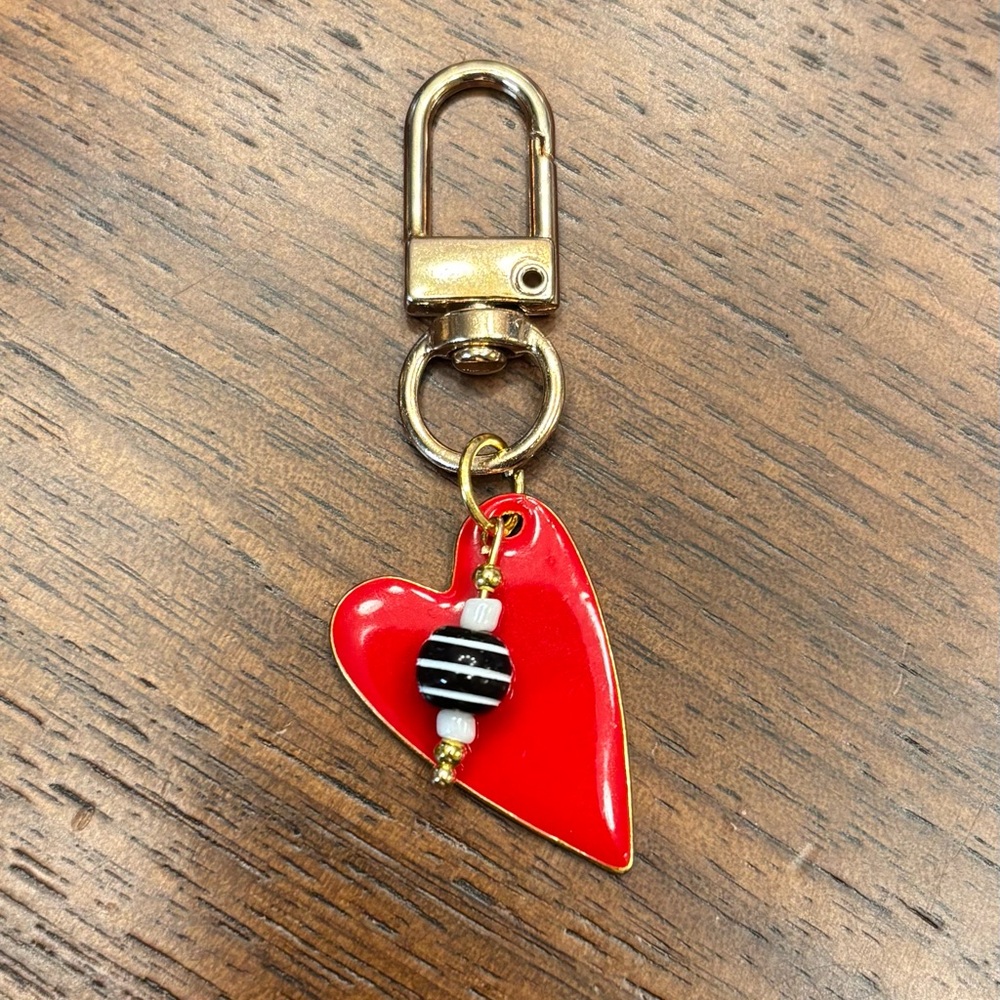 New unique 80s vibe handmade funky Red Heart Keychain/bag charm/zipper pull